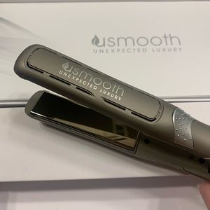 Usmooth 1” flat iron